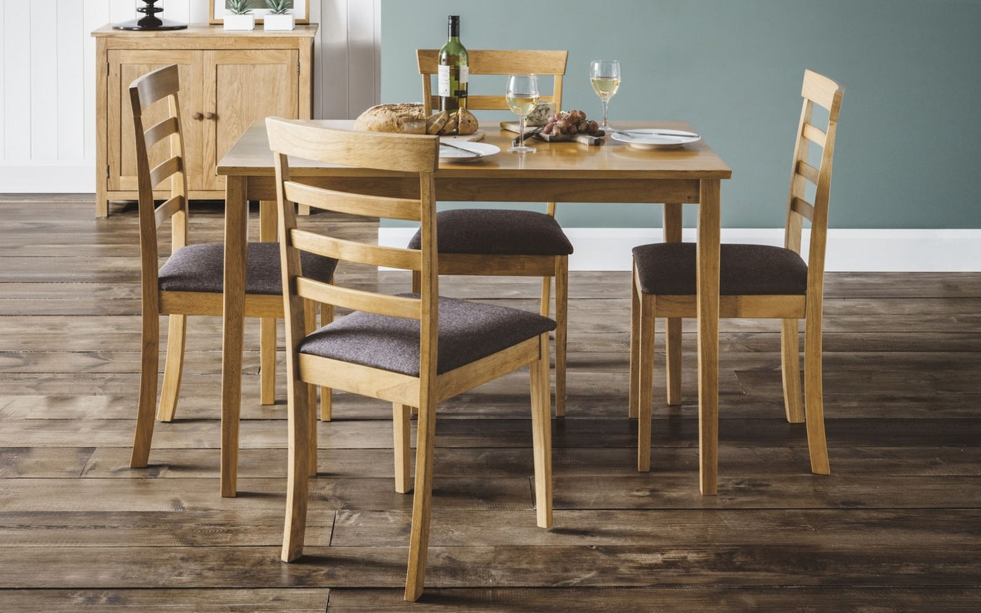 Cleo Dining